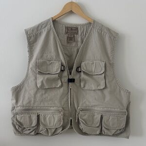 LL Bean Fishing Vest Size XXL